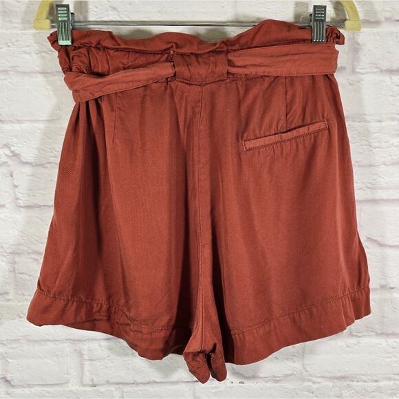 M H&M Conscious Women's Rust Orange Paperbag Belted Shorts Size 6 Patch Pockets - Picture 5 of 9